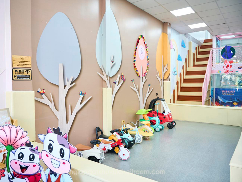 BIYOKI Family & Kids Coffee - quán cà phê có khu vui chơi trẻ em tại HCM.