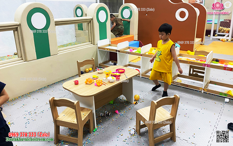 THI CÔNG KHU VUI CHƠI TRẺ EM GIRA KID, 180m vuông. 31 khu vui choi GIRA KID 25