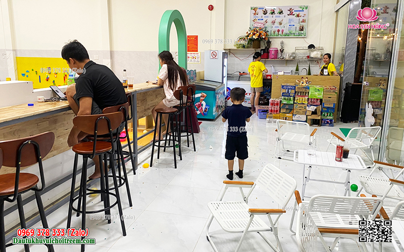 THI CÔNG KHU VUI CHƠI TRẺ EM GIRA KID, 180m vuông. 18 Thi công khu vui chơi trẻ em gira kid