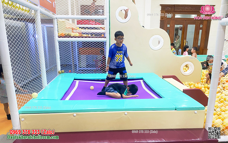 THI CÔNG KHU VUI CHƠI TRẺ EM GIRA KID, 180m vuông. 6 Thi công khu vui chơi trẻ em gira kid